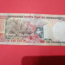 Alternative view of 1000 Rs Note Y V Reddy Governor AUNC Note without Year