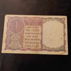 Alternative view of Government of India 1₹ note Condition as per image Same and similar note are available