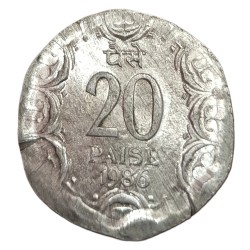Alternative view of 20 Paisa Aluminium Year 1986 Calcutta Mint BROAD STRUCK Error in Top UNC Grade.