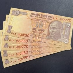 10rs rare issue 2016 telescopic only 3 issues printed 00A. 01A and 02A. Each note rs600 only