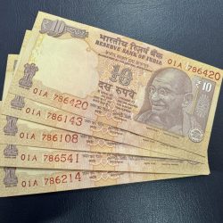 10rs rare issue 2016 telescopic only 3 issues printed 00A. 01A and 02A. Each note rs2000 only