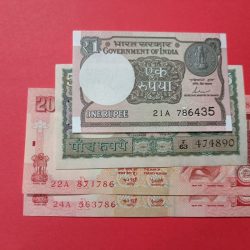 Wombo Combo Different Set of 4 Notes ( 2 ending with and 1 starting with 786 and Gandhi Issue)