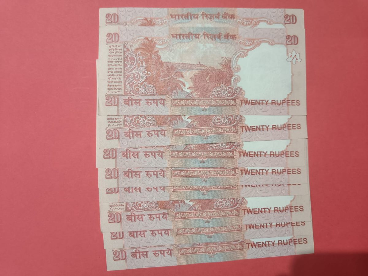 20 Rs Y V Reddy Governor Starting Lower Serial Number and end with 100 Fancy Number - Image 2