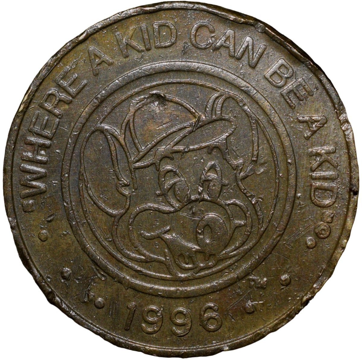 Nickel-Brass Token from United States of America (AD 1996 ) Chuck E Cheese - Image 2