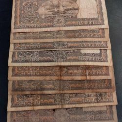 Alternative view of Reserve Bank of India 10₹ note Same and similar note are available