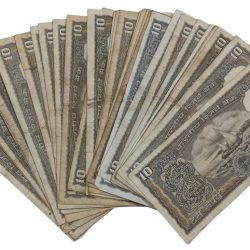 Alternative view of 10 Rupees Old BLACK BOAT Issue S.JAGANNATHAN & K.R PURI Mixed Lot 34 Notes **SCARE** Used Conditions.