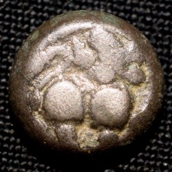 Silver Heavy Dramma of Yadavas of Devagiri(12th Cen. AD) Lion Facing Right/Devanagari Legends Rare