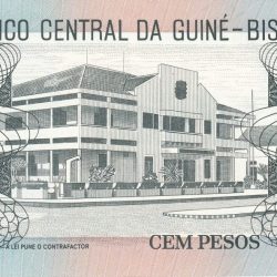 Alternative view of 100 Pesos of Guinea-Bissau Country (AD 1990) with National Bank building in Bissau at center