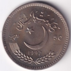 Alternative view of 50 Rs Pakistan Independence 1997 Copper Nickel 35.25 mm Unc coin
