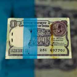 Re 1 INDIA BANKNOTE SERIAL BUNDLE Signed by S.VENKETRAMAN Inset PLAIN Year 1985 UNIQUE AND RARE