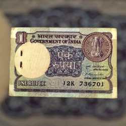 Re 1 India Banknote Serial Bundle Sined By N Narasingham 1981 Big Coin Issue with 786 Serial Inside Unique and Rare
