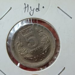 Five Rs Copper Nickel 2003 Year Hyderabad Mint Unc Condition Error Coin Shifted Coin Error