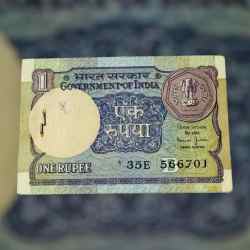 Re 1 INDIA BANKNOTE SERIAL BUNDLE Signed by BIMAL JALAN Inset B YEAR 1990 UNIQUE AND RARE