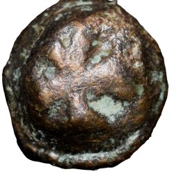 Alternative view of Copper Coin of Pre-Satavahana (2nd Cen. BC) from Vidarbha(Bhon) Region with Traingular Headed/Ujjaini Decorative