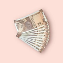 RS 10/- INDIA BANK NOTE SEMI FANCY 10 NOTE SAME NUMBER SET 547547 UNIQUE AND RARE