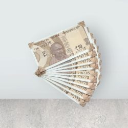 RS 10/- INDIA BANK NOTE SEMI FANCY 10 NOTE SAME NUMBER SET 775775 UNIQUE AND RARE