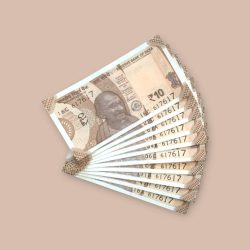 RS 10/- INDIA BANK NOTE SEMI FANCY 10 NOTE SAME NUMBER SET 617617 UNIQUE AND RARE