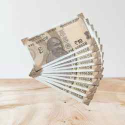 RS 10/- INDIA BANK NOTE SEMI FANCY 10 NOTE SAME NUMBER SET 658658 UNIQUE AND RARE