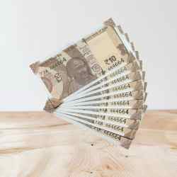 RS 10/- INDIA BANK NOTE SEMI FANCY 10 NOTE SAME NUMBER SET 664664 UNIQUE AND RARE