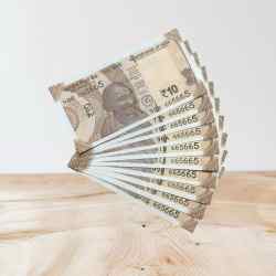 RS 10/- INDIA BANK NOTE SEMI FANCY 10 NOTE SAME NUMBER SET 665665 UNIQUE AND RARE