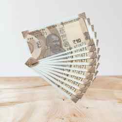 RS 10/- INDIA BANK NOTE SEMI FANCY 10 NOTE SAME NUMBER SET 671671 UNIQUE AND RARE