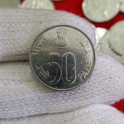 Alternative view of 50 Paise India Rare Coin 1997 Hyderabad Mint Unc Coin Condition 10 Pcs Given