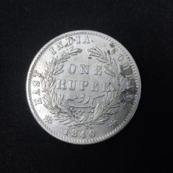 One Rupees Coin 1840 Victoria Queen Divided Legend