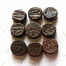 Alternative view of MUGHAL EMPEROR 👑👑 MOST FAMOUS KING AKBAR COPPER DAM WT. 20 GM APROX EXCELLENT CONDITION AS IMAGE