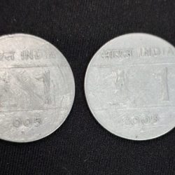RARE 1 RUPEE 2005 TWO COIN SET CROSS COIN