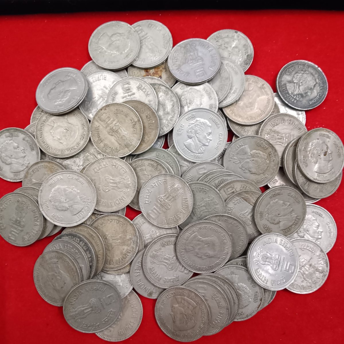 Five Rs Big Coin Copper Nickel Indra Gandhi Ji And Jawaharlal Nehru 50 Pcs Given - Image 2