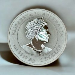 1 Dollar Elizabeth II 6th Portrait Year of the Ox Pure Silver 9999 Coin Very Unique and Rare