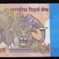 Alternative view of 10 RUPEES GOVERNOR C.RANGARAJAN (PLAIN INSERT) SERIAL PACKET