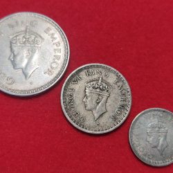 Alternative view of RARE 1943 DATE ONE RUPEE HALF RUPEE QUARTER RUPEE SET