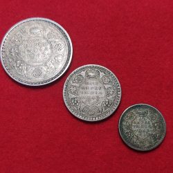 RARE 1943 DATE ONE RUPEE HALF RUPEE QUARTER RUPEE SET