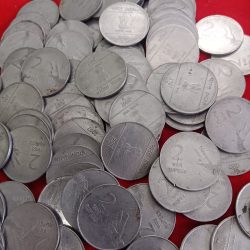 Alternative view of Two Rs Defenitive Coin 2007 Year Hyderabad Mint 100 Pcs Given