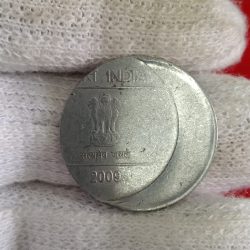 Two Rs Definitive Rare Error Half Shifting Error 2009 Year Calcutta Mint