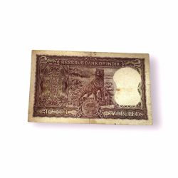 Alternative view of Rs 2 Republic India Issue Signed By P C Bhattachariya Diamond Issue Collectible Quality Unique and Rare