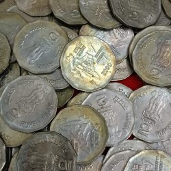 Alternative view of Two Rs Copper Nickel coin Scare 2000 Year Noida Mint 50 Pcs Given