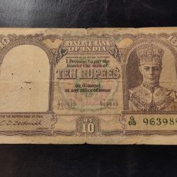 BRITISH INDIA 🇮🇳 GEORGE VI RUPPE 10 CD deshmukh portrait of George VI to right. CONDITION.as image Same and similar piece available
