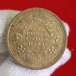 Alternative view of George Vi One Rupee India 1944 Bombay Mint Silver Coin Good Condition British of India
