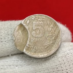 Five Rs Rare Extra Metal Error With Strike Mark 2003 Year Hyderabad Mint RBI Mistake Coin