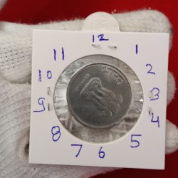 Alternative view of Two Rs FSS Misprint or 4 O " Clock Error Rare Error RBI Mistake Coin