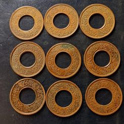 Alternative view of India Metal copper Denomination one pice Different year 9 piece given Same and similar set are available
