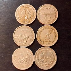 India Denominaton 1₹ Matel copper nickel Same and similar set are available