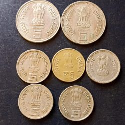 Alternative view of India Set of 7 piece of 7 different variety Denominaton 5₹ Metal coper nickel Same and similar piece is available