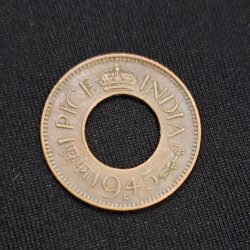 BRITISH INDIA 1 PICE GEORGE VI HOLE COIN 1945
