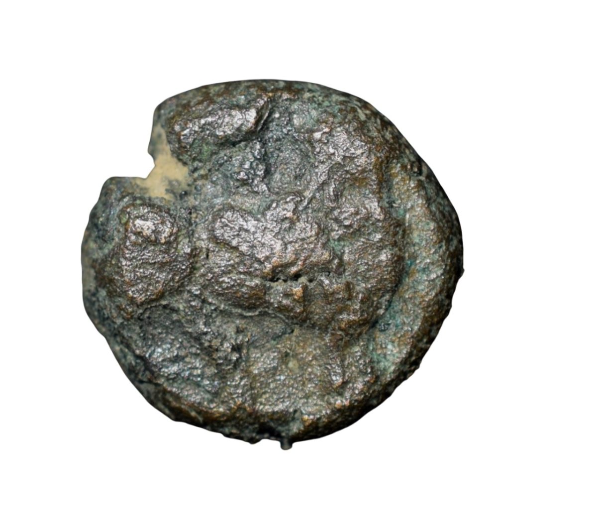 Copper Coin of Gingee Marathas(1700 AD) with Bull to Right Unlisted