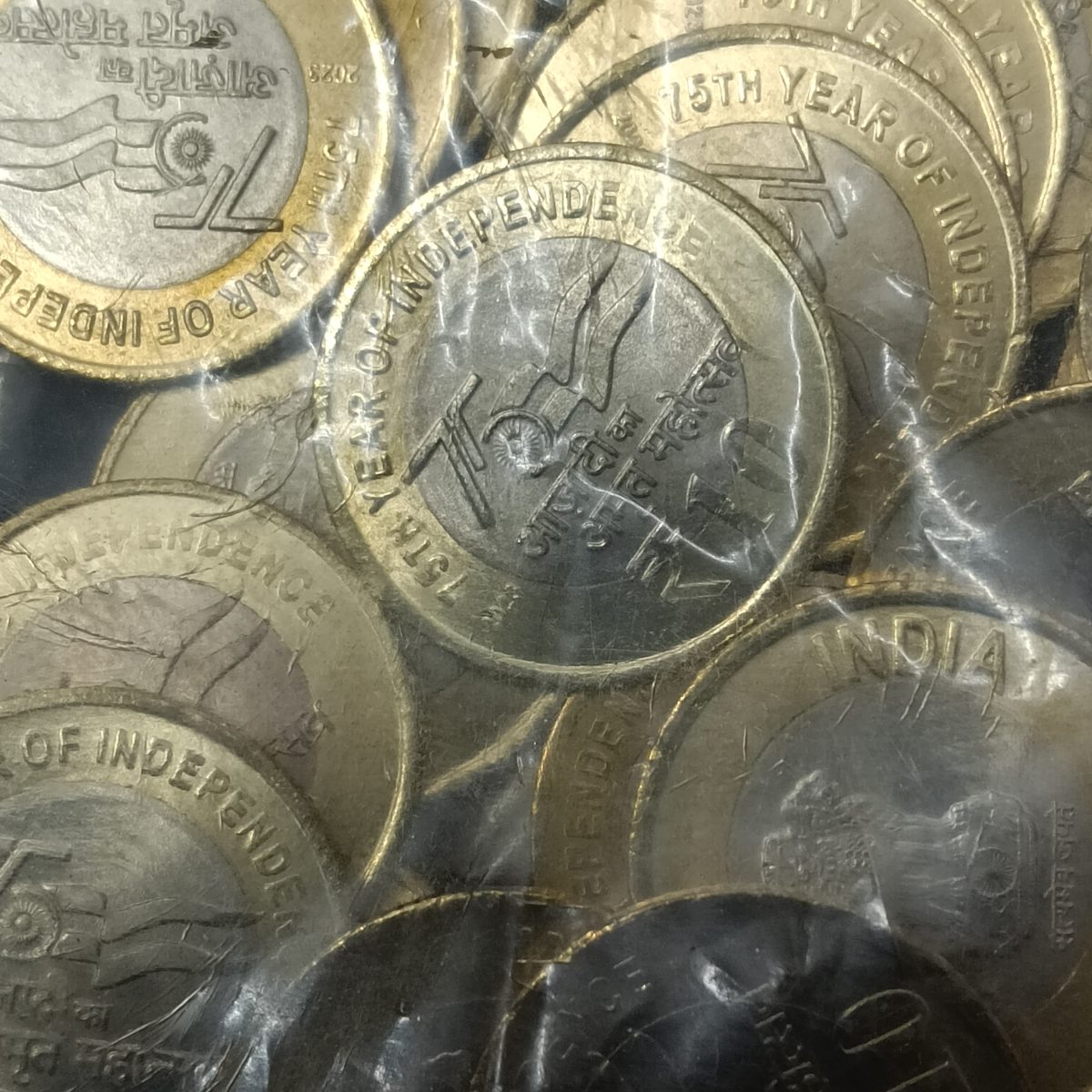 Ten Rs Akam Scare Coin Year 2023 Calcutta Mint RBI Sealed Packet 25 Pcs Pkt - Image 3