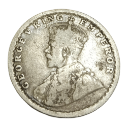 Alternative view of British India Silver 1/2 Rupee KEY Date 1915 King GEORGE-V Calcutta Mint **SCARE** Collectable Grade.