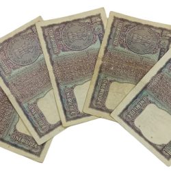 Alternative view of One Rupee Old Commemorative ssue Gandhi Lot 5 Notes are in Collectable Grades.